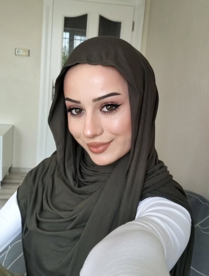 Camidere Şişman Bayan Escort Bayan Gizem