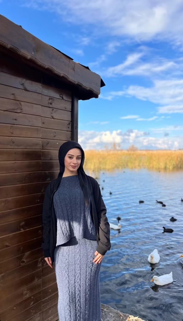 Güdüklü Genç Bayan Escort Nermin