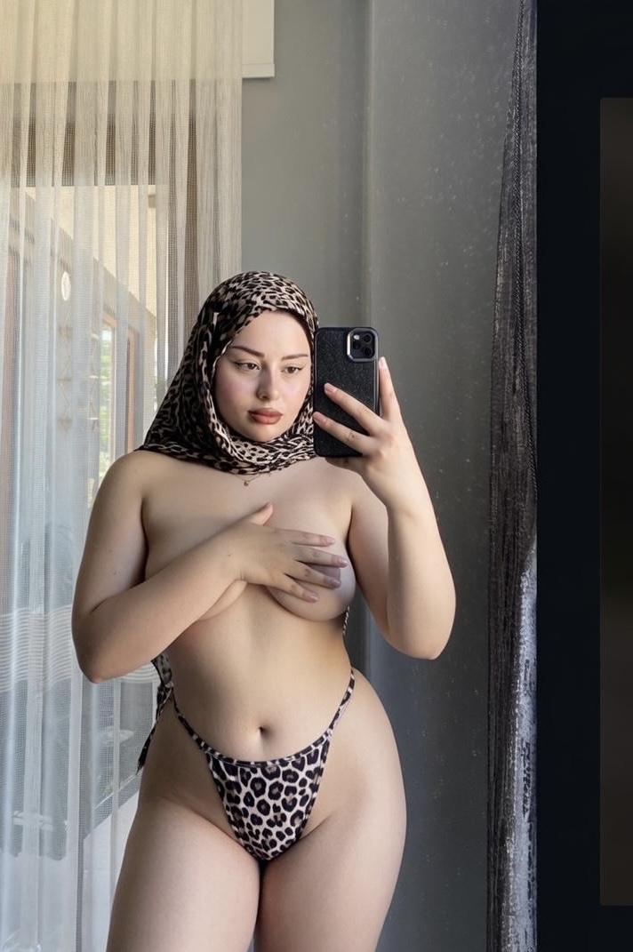 Korulu Çekici Kadın Bayan Escort Duygu