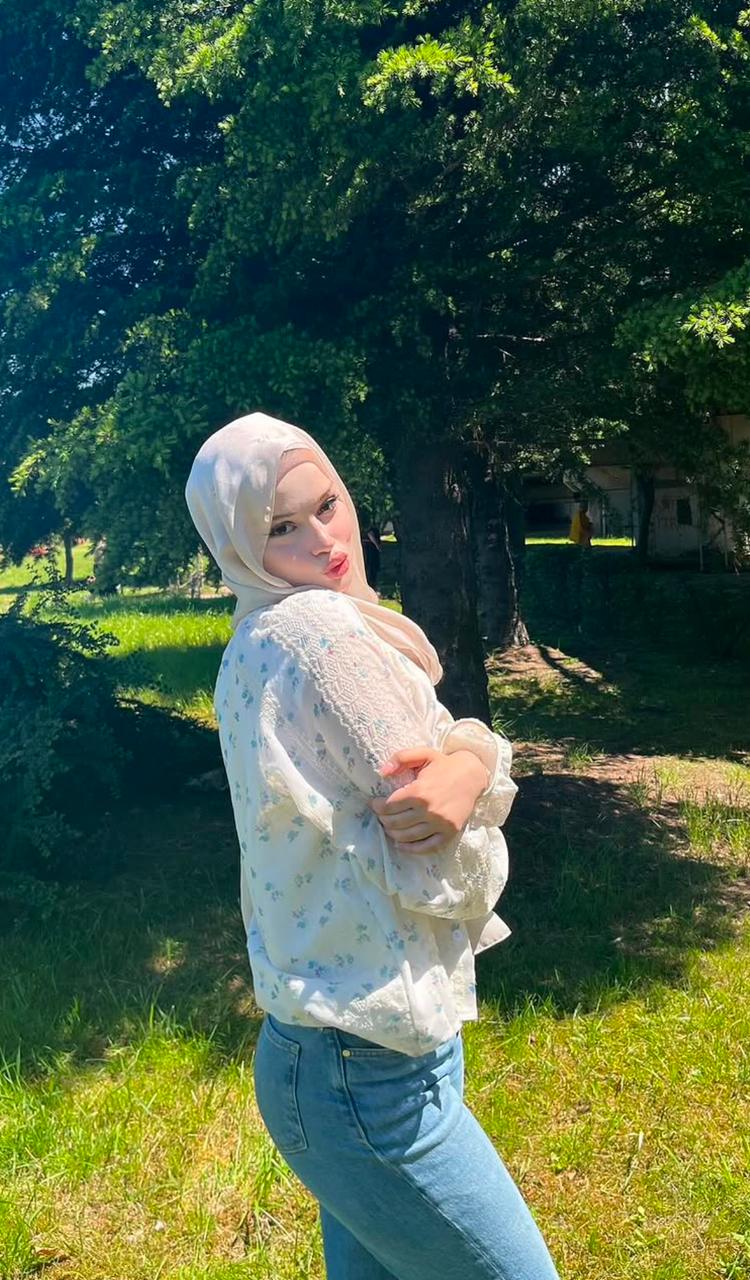 Arpaören Özellik Dolu Kadın Escort Bayan Zuhal